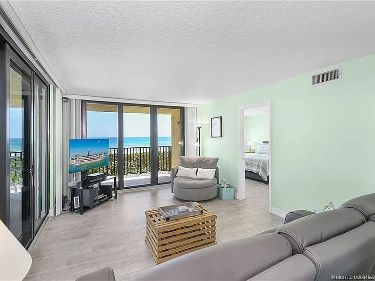 S Ocean Dr — Photo 17