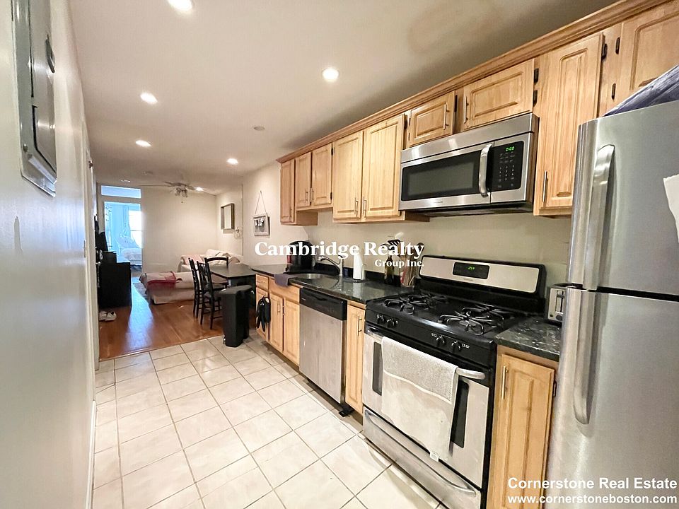 1st image of 588 Columbus Ave #4T