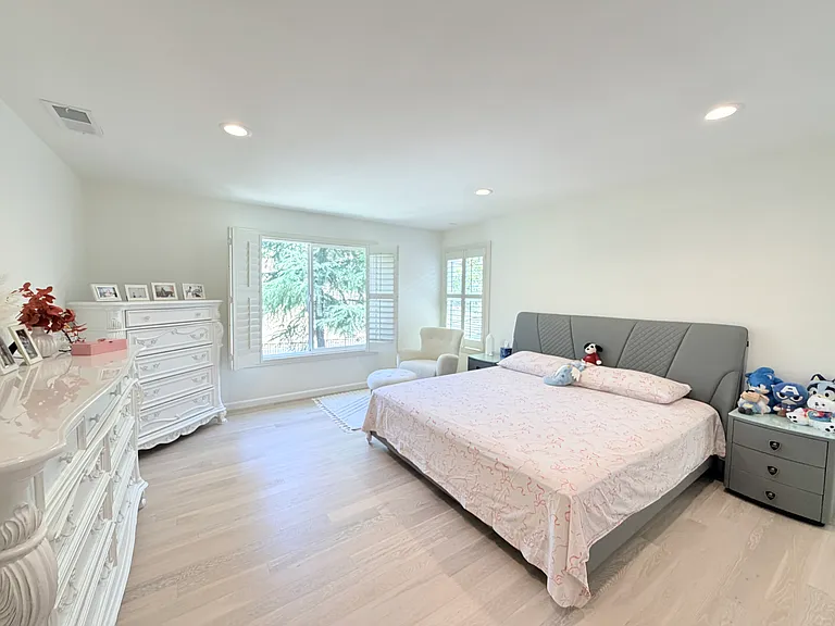 3703 Abby Ct — Photo 23