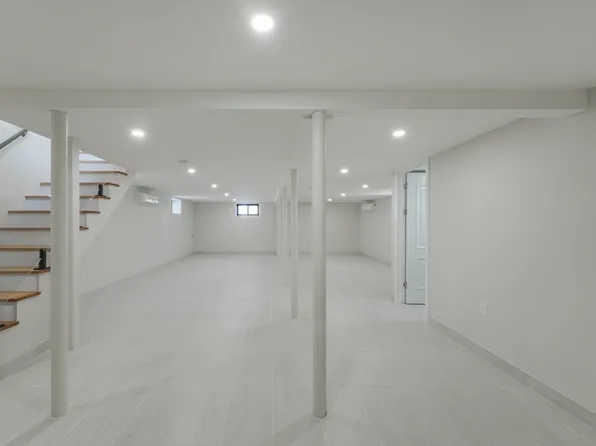 75-31 175th Street image 10 of 23