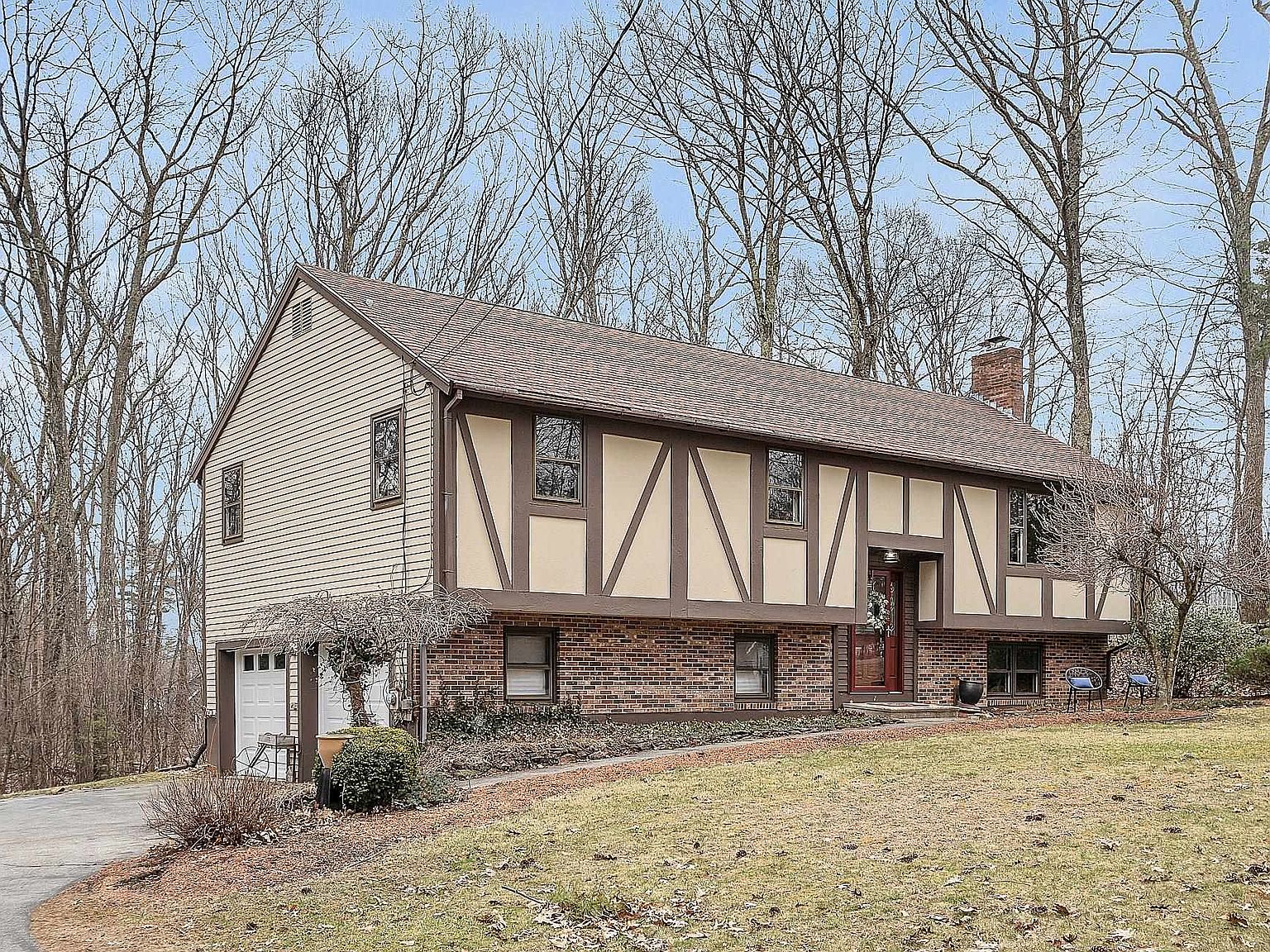 16 Amberwood Drive, Atkinson, NH 03811 Zillow