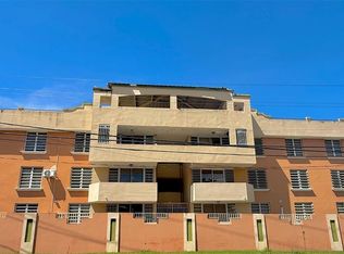 Florida Gardens Bo Llanadas APT A201, Barceloneta, PR 00617