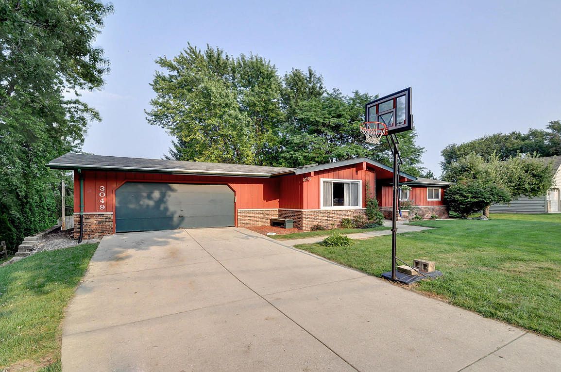 3049 Newman Rd N, Racine, WI 53406 Zillow