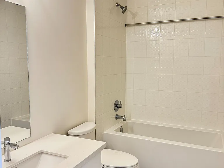 38 Schmeltzer Cres — Photo 14