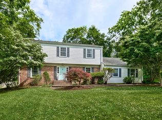 1 Ramapo Way, Peapack, NJ 07977