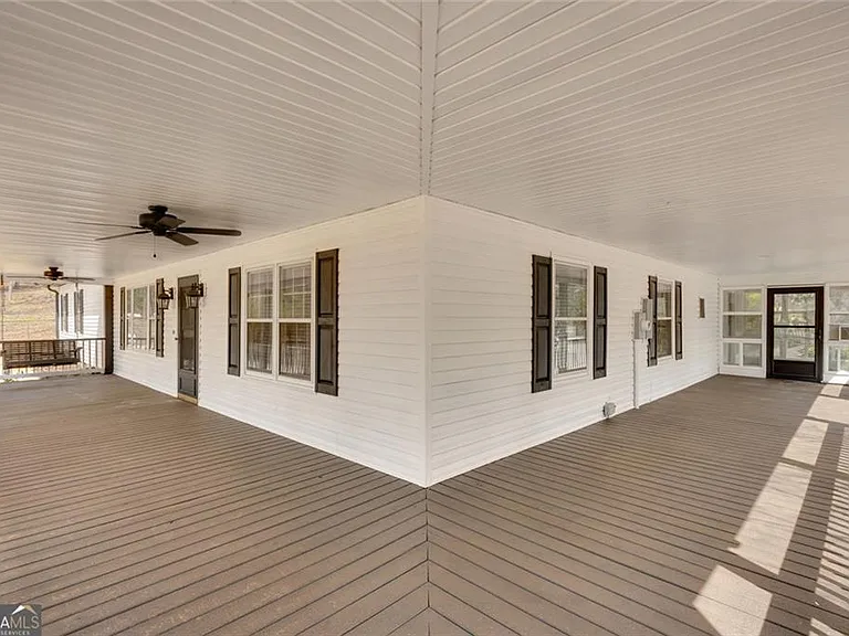 813 Sandy Creek Rd — Photo 15