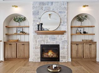 5372 Silver Rock Dr, Marion, IA 52302