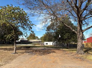 701 NE 4th St, Wagoner, OK 74467