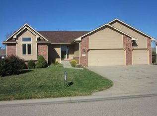 9402 E Stafford St, Wichita, KS 67207