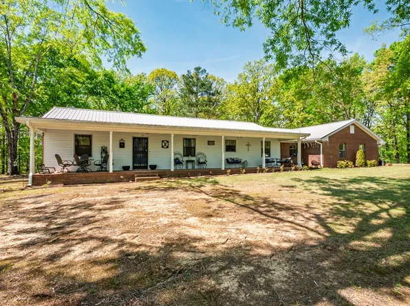 1719 Deer Creek Rd, Batesville, MS 38606