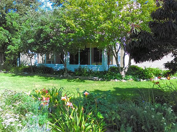 Large sunroom