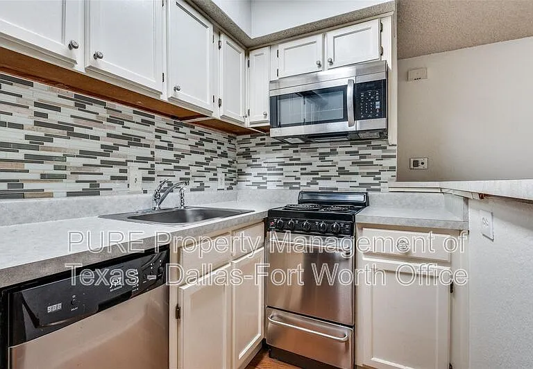 2311 Basil Dr #C304 — Photo 7