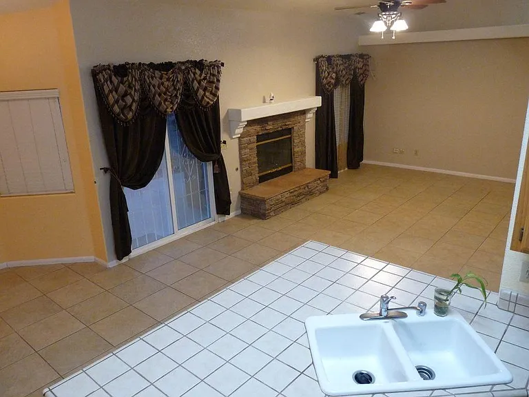 16420 Los Cedros Rd — Photo 7