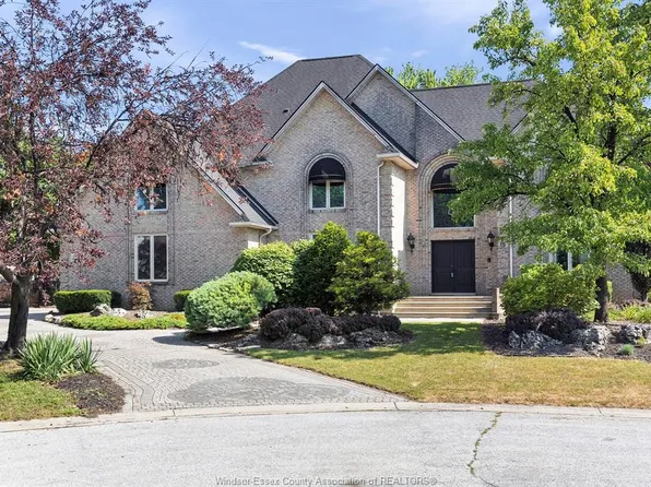 15 Fasan Cres, Lakeshore, ON N8N 4L1