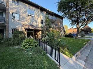 675 Wonderland Rd S #12, London, ON N6K1M1