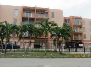 6130 W 19th Ave APT 307, Hialeah, FL 33012