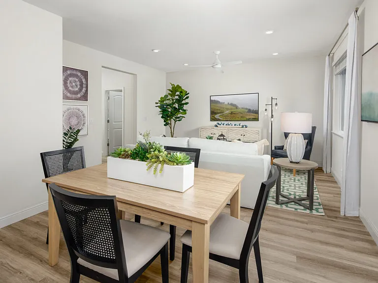 Sunridge_Plan_1_Model_Web-4