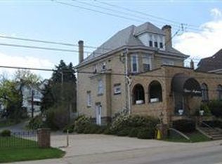 2927 Chartiers Ave, Pittsburgh, PA 15204