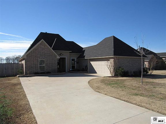 3rd image of 219 Hoover Dr #4
