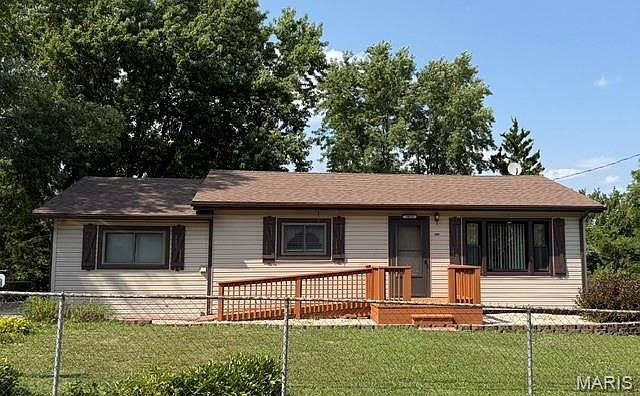1st image of 2833 Parthenon Dr