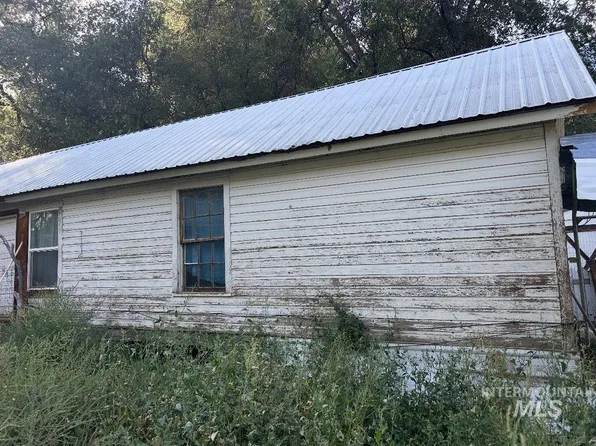 3493 5th St, Harper, OR 97906