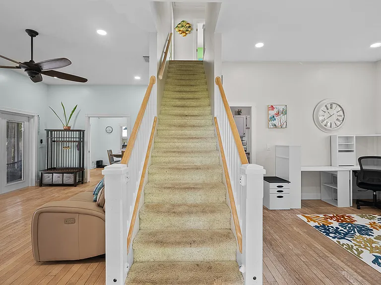 6789 S Indian River Dr — Photo 29
