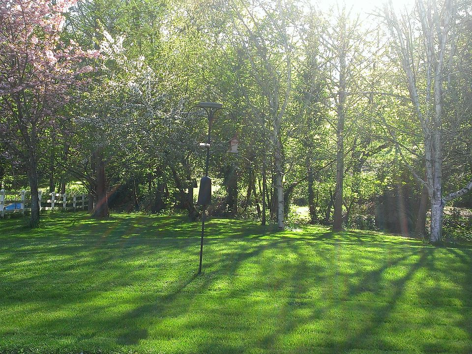 1st image of 1012 NW Alder Creek Dr