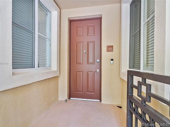 5th image of 2925 NW 126th Ave APT 325-1