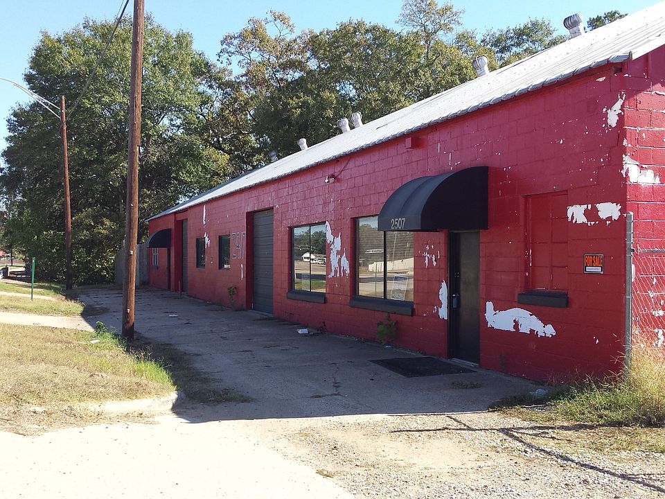 1st image of 2507 W 7th St