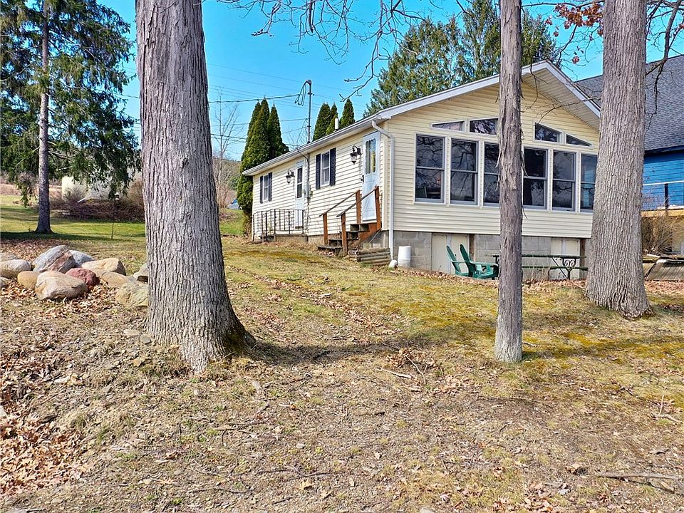 1st image of 4164 Shorewood Dr