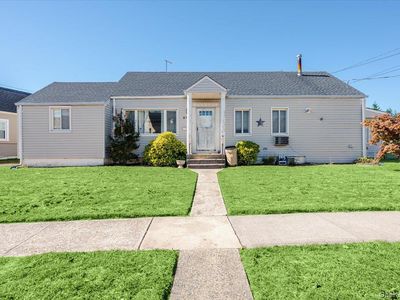 27 Hewlett Point Avenue, East Rockaway, NY, 11518