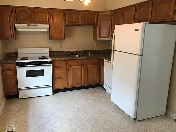 4th image of 354 Preston Ave