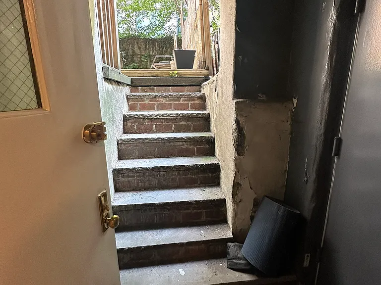 409 E 78th St #B — Photo 13
