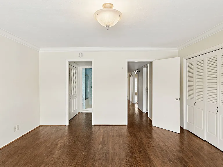 6367 Diamond Head Cir #D — Photo 15