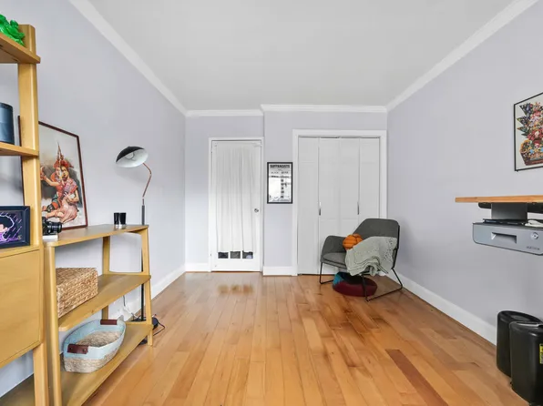 52-40 39th Drive image 10 of 15