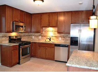 1909 Barclay St, Saint Paul, MN 55109