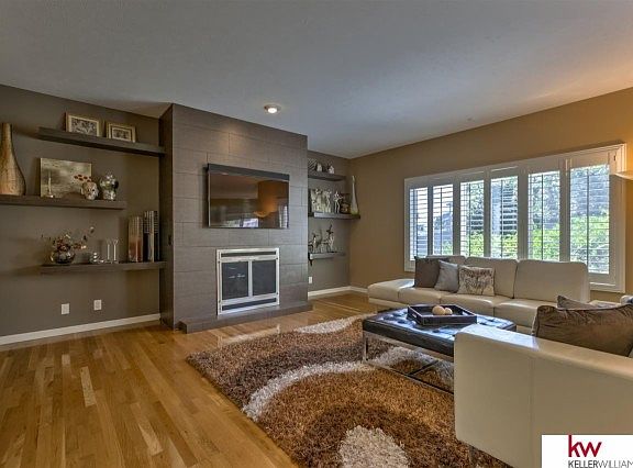 3rd image of 3408 N 161st Ter