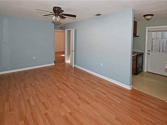 5th image of 3427 20th St N