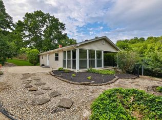 6123 Sheed Rd, Cincinnati, OH 45247