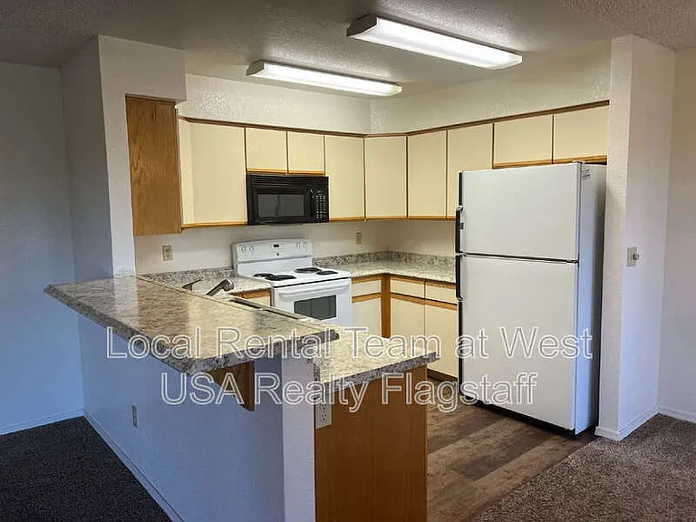 2721 N Walnut Hills Dr #70 — Photo 10
