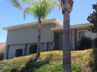 22737 N Canyon Lake Dr, Canyon Lake, CA 92587