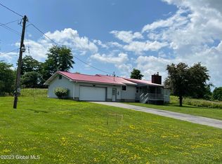 438 Pattersonville Rd, Amsterdam, NY 12010