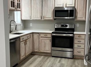 6735 Kenwood Forest Ln #40, Chevy Chase, MD 20815