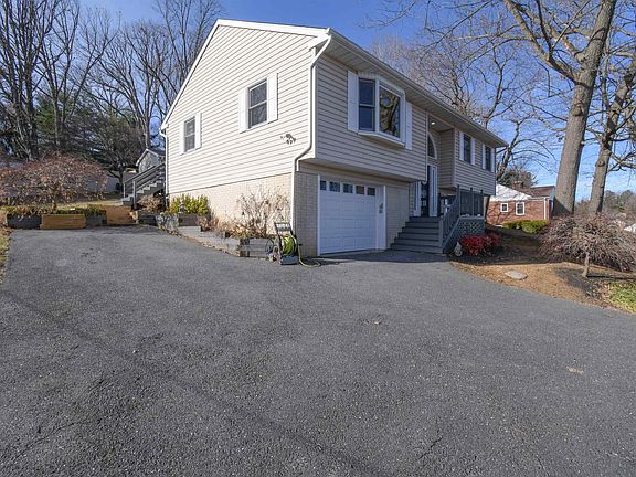 3rd image of 1432 Dennison Ave