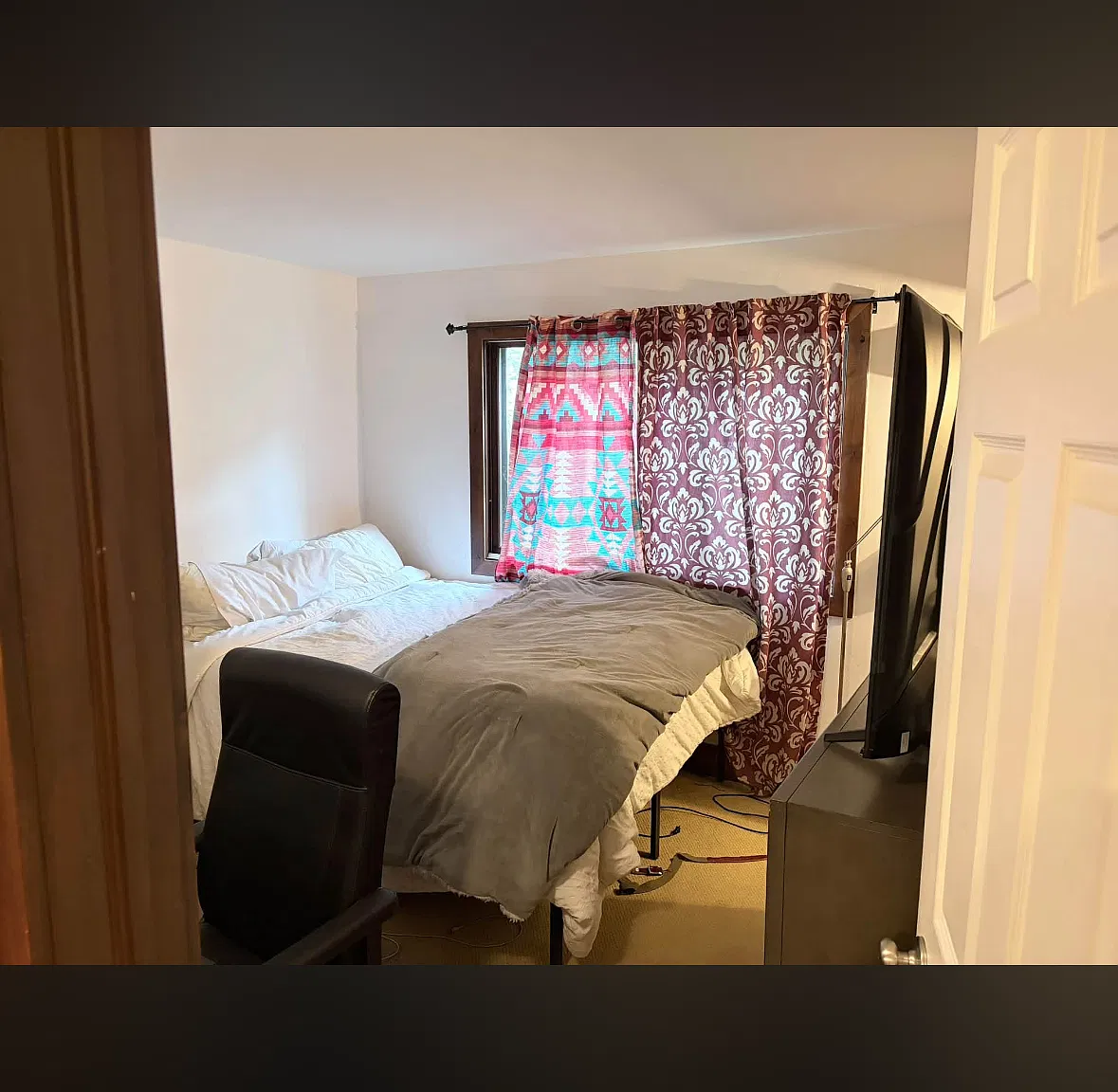 3 bed, 1393 sqft, $1,300 — Photo 2
