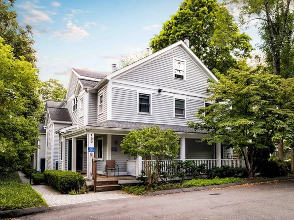 192 Chestnut Ave APT D, Jamaica Plain, MA 02130