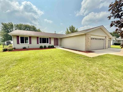 106 Autumnwood Ln, Davis Junction, IL, 61020