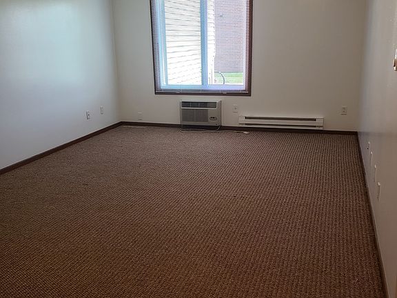 5th image of 905 N 15th St #11