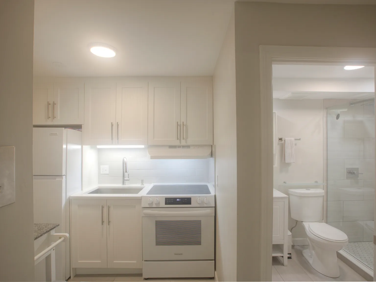 Studio, 348 sqft, $1,295 — Photo 4