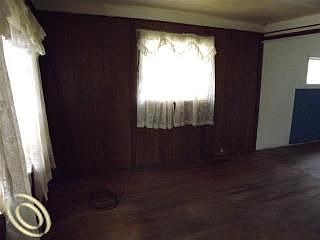 2nd image of 40 W Granet Ave